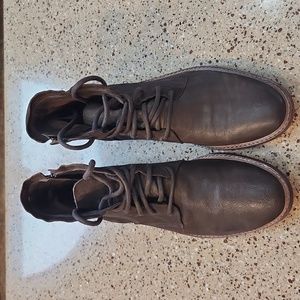 Kenneth Cole Reaction Prove it 2 Me Boots